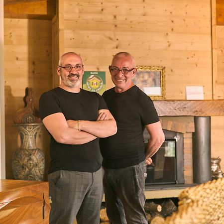 La Masia Del Taulat Chambres D'Hotes Llo Bagian luar foto
