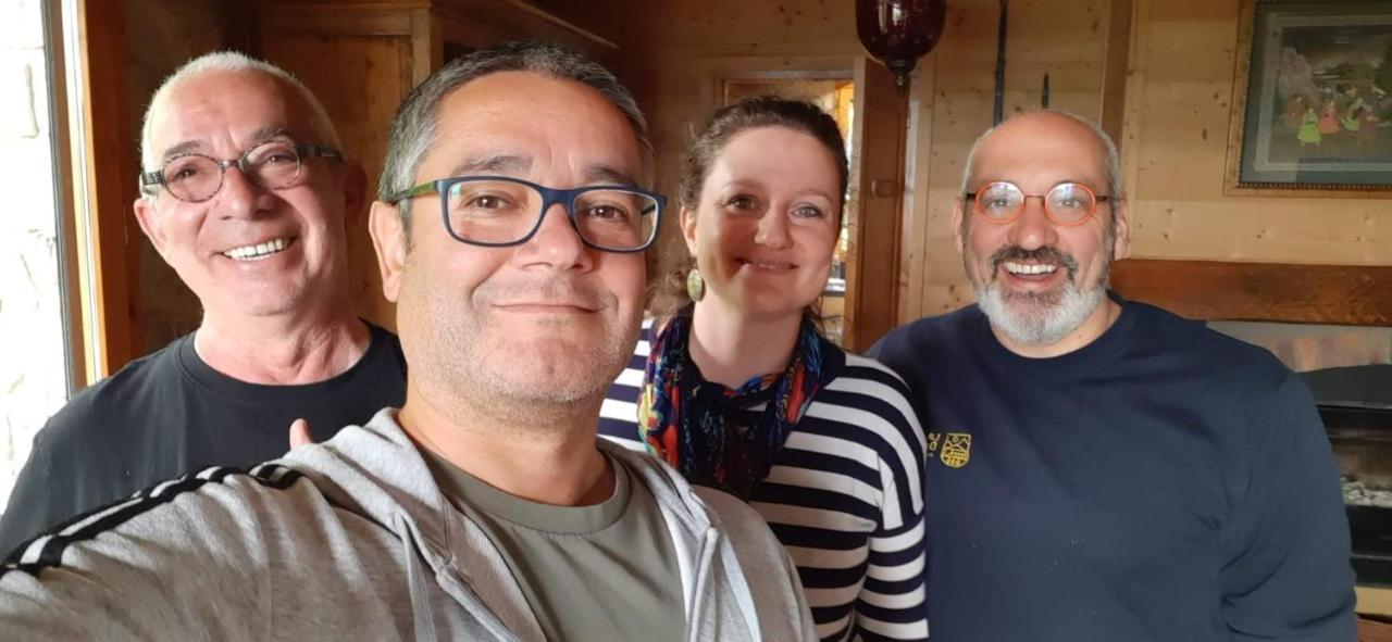 La Masia Del Taulat Chambres D'Hotes Llo Bagian luar foto